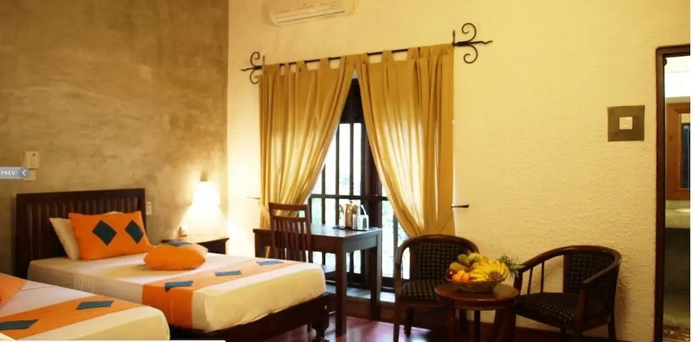 هتل سرندیپ استون هتل و بونگالو